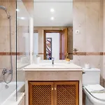Appartement 4-bedroom - Alicate *